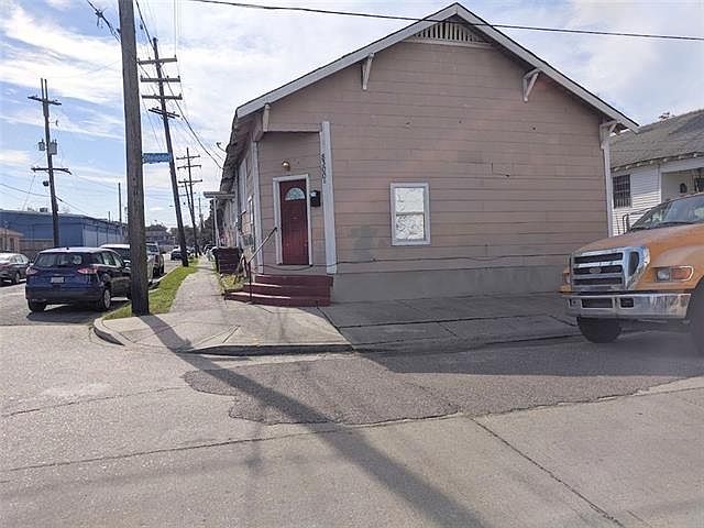 1st image of 8300-02 Oleander St