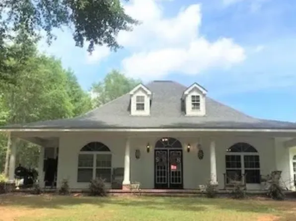 1495 Windwood Dr, Lanett, AL 36863