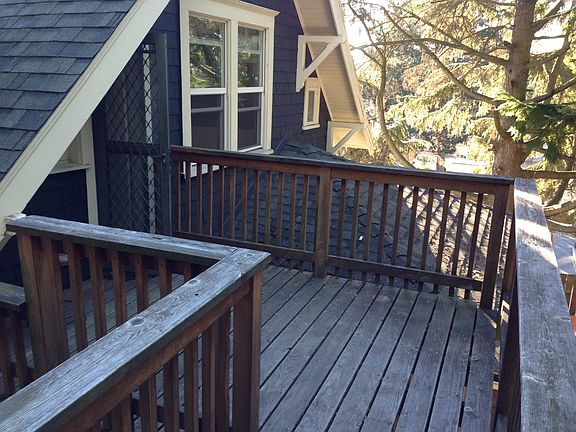 entrance and private deck