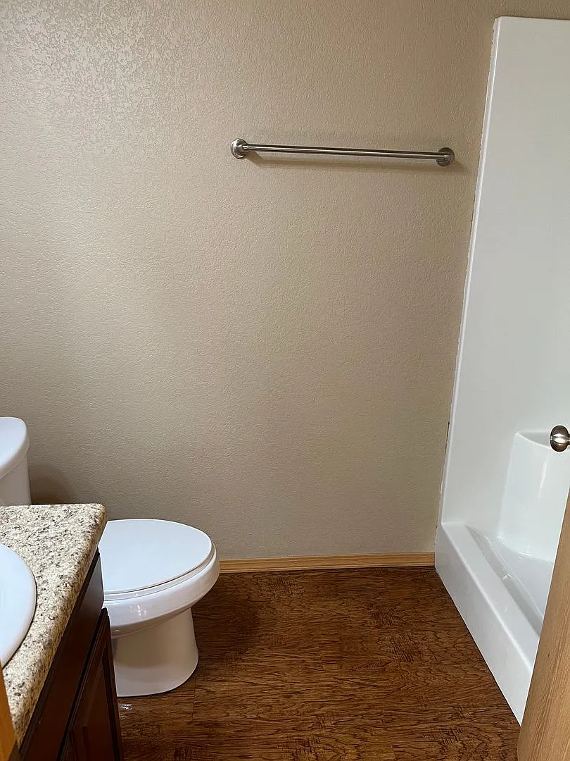 2 bedroom/1 bath duplex — Photo 3
