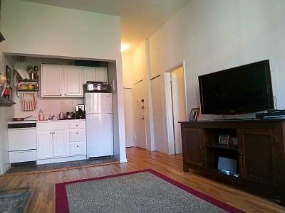1st image of 52 W 88th St APT 2F
