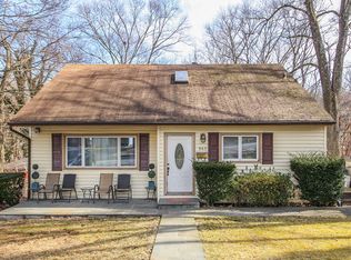 863 North St, Peekskill, NY 10566