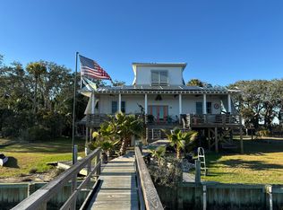 3113 Buccaneer Rd, Isle Of Palms, SC 29451