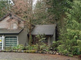 65226 E Alpine Way, Rhododendron, OR 97049