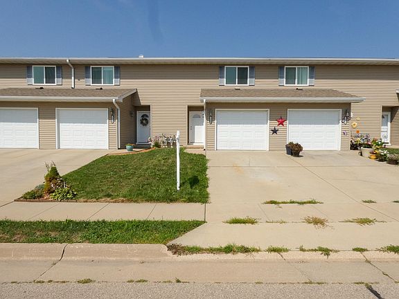 3rd image of 1984 Golden Eagle Dr