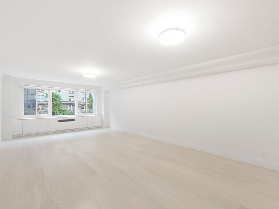 1st image of 920 Park Ave #3C