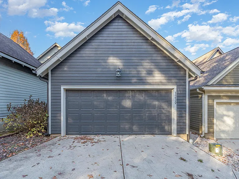 1239 Great Ridge Pkwy — Photo 24