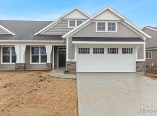 3812 Windsor Ridge Dr NE, Rockford, MI 49341