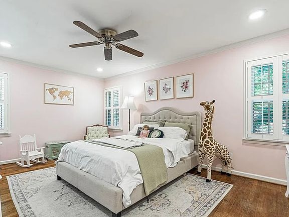 4th image of 3624 Kingshill Rd
