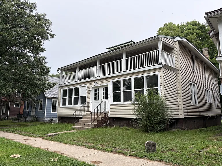 512 W Marion St #A — Photo 8