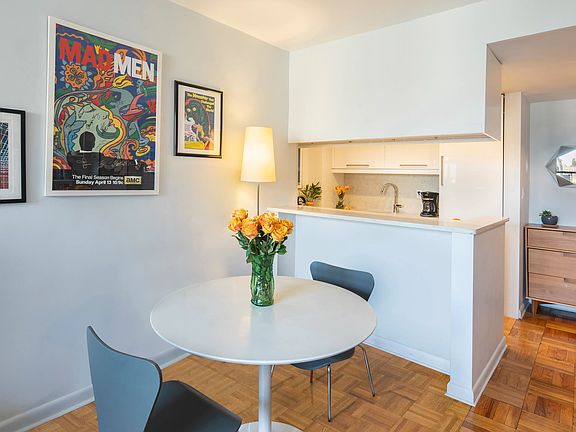2nd image of 63 E 9th St APT 12A