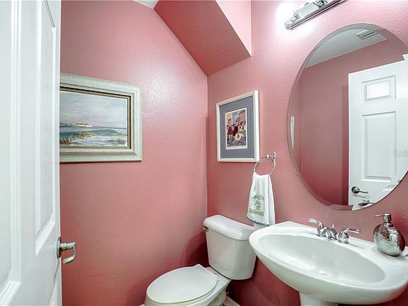 4th image of 98 S Highland Ave Unit 2102