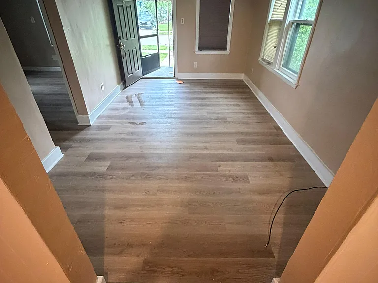 20852 Ridgemont Rd — Photo 2