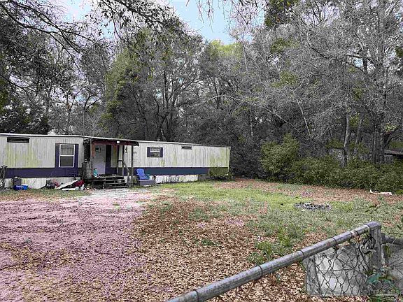 5th image of 6357 Metz Rd