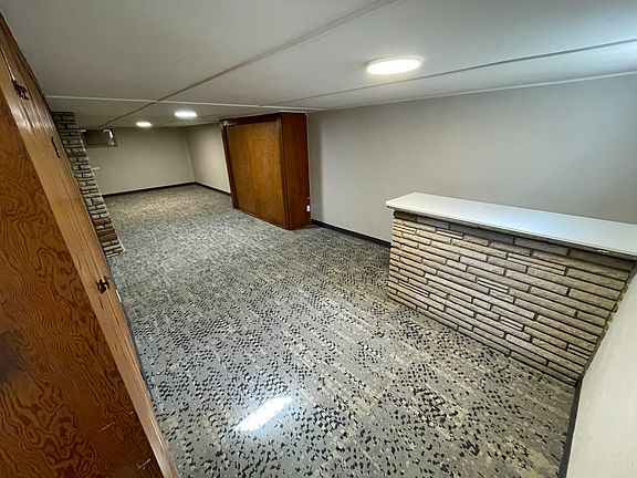 5th image of 10539 Saint Xavier Ln