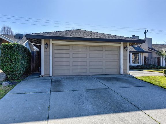 3rd image of 7120 Regard Way