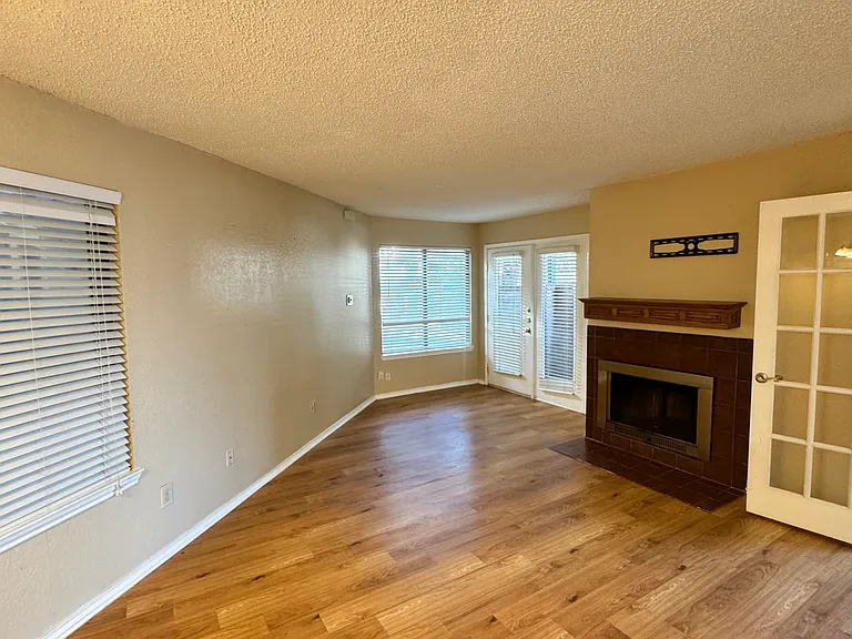 2311 Balsam Dr #H105 — Photo 13