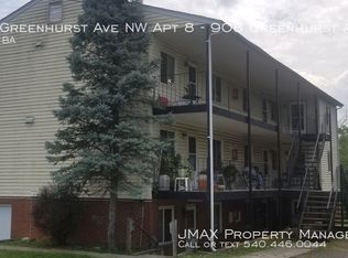 908 Greenhurst Ave NW APT 8, Roanoke, VA 24012