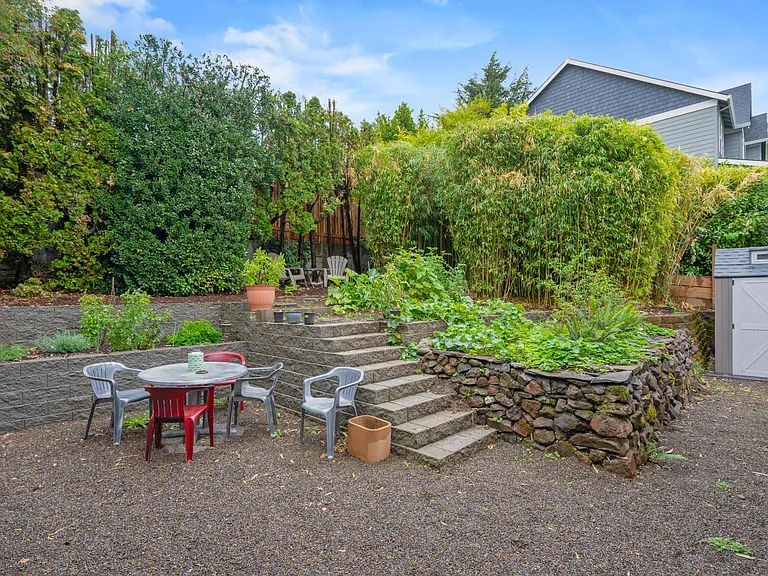 6718 SW 36th Ave — Photo 22