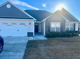 108 Prelude Dr, Richlands, NC 28574