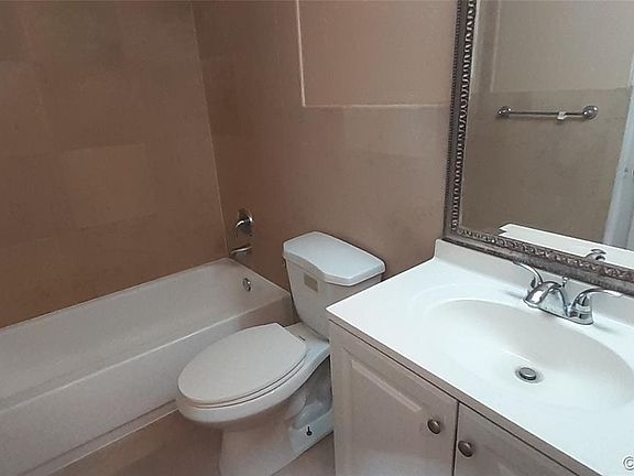 4th image of 19825 SW 114th Ave APT 223