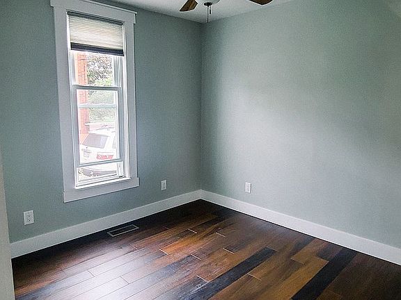 Downstairs Bedroom (1)