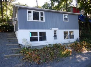 357 Icehouse Ln #B, Saylorsburg, PA 18353