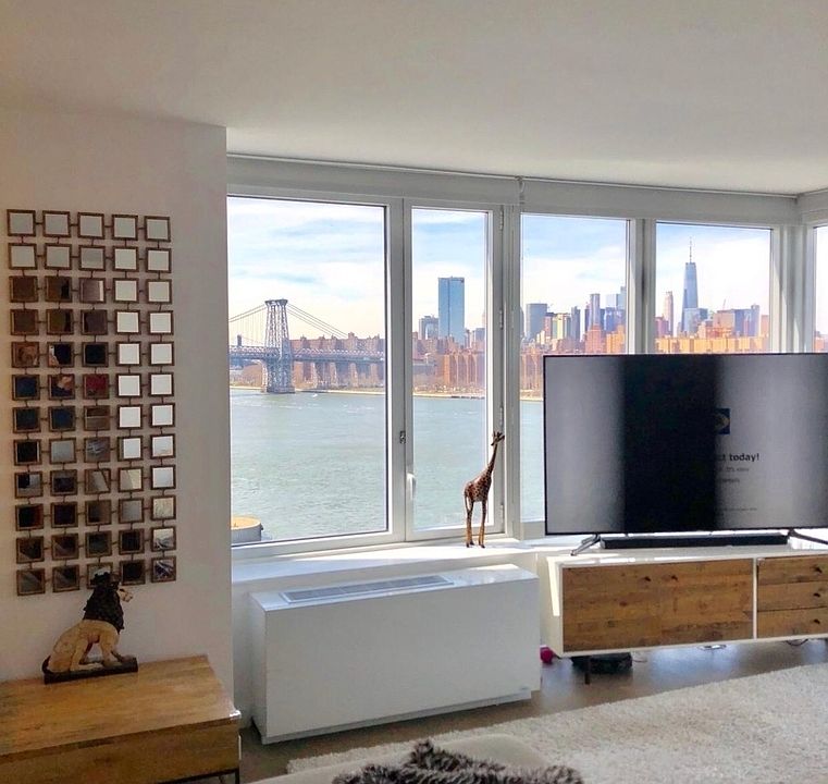 1st image of 1 N 4th Pl APT 14I