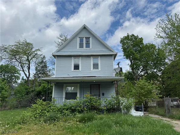 12423 Phillips Ave, Cleveland, OH 44108
