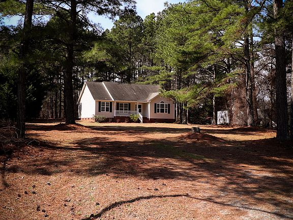 5th image of 55 Edward Ct