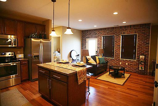 5th image of 19119 Marcy St APT 210