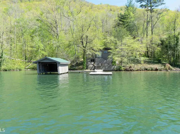 674 Charlie Mountain Rd, Clayton, GA 30525