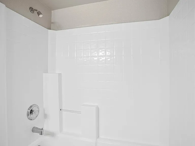 16631 E El Lago Blvd — Photo 9