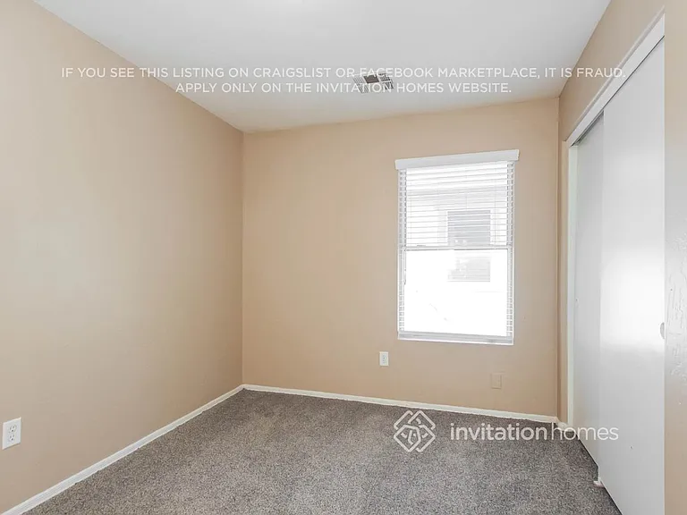 13442 W Rose Ln — Photo 11