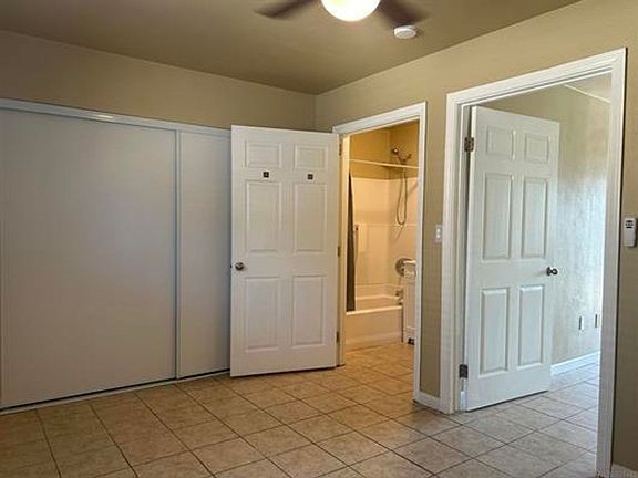 5th image of 8605 Mellmanor Dr