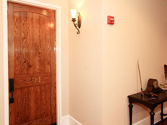 4th image of 300 S Gay St #301