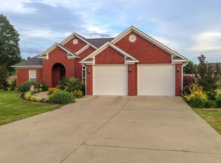 140 Taylor Raye Ln, Columbus, MS 39705