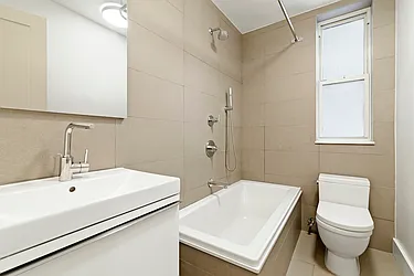 Rented by Akelius Real Estate Management