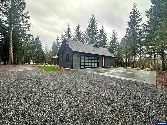 4th image of 19850 Winters Hill Rd