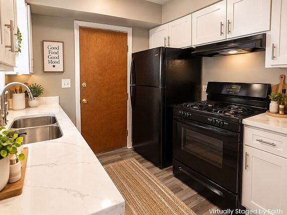3rd image of 9155 S Laflin St #11634694