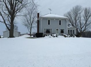 6705 Moorland Rd, Ravenna, MI 49451