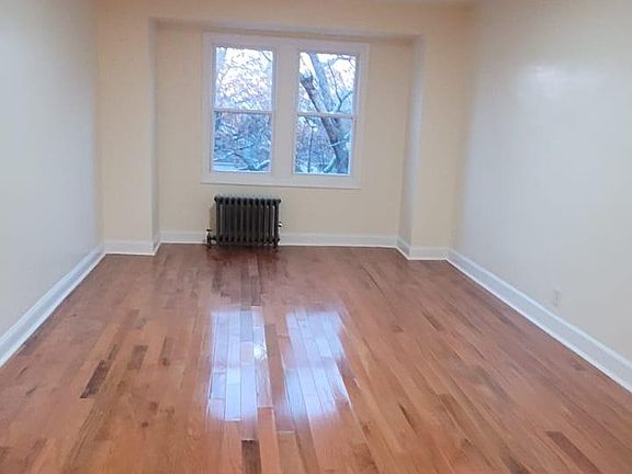 2nd image of 36 Oakwood Ave #2A