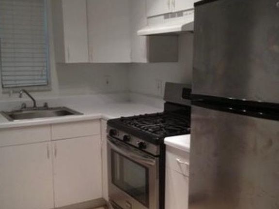 4th image of 12890 NE 8th Ave APT 201
