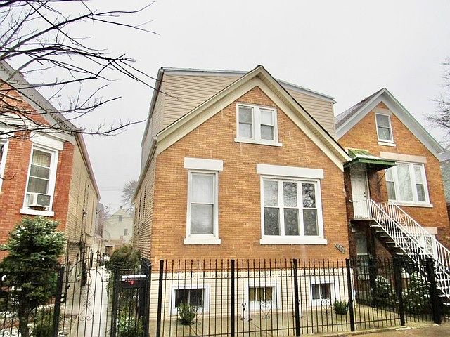 1st image of 2831 S Central Park Ave