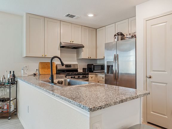 3rd image of 9627 Strand Ct