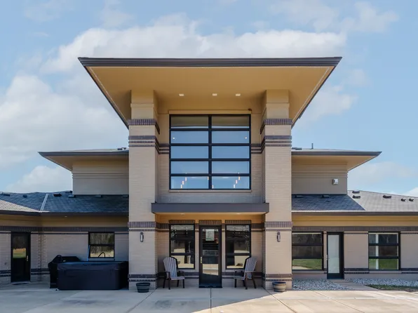 5352 State Road 144, Greenwood, IN 46143