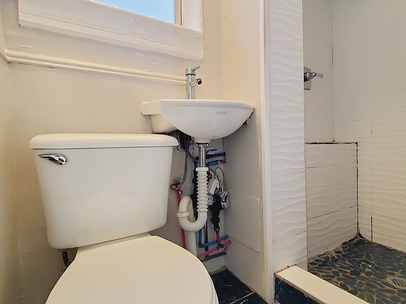 5th image of 89-91 E 25th St #13
