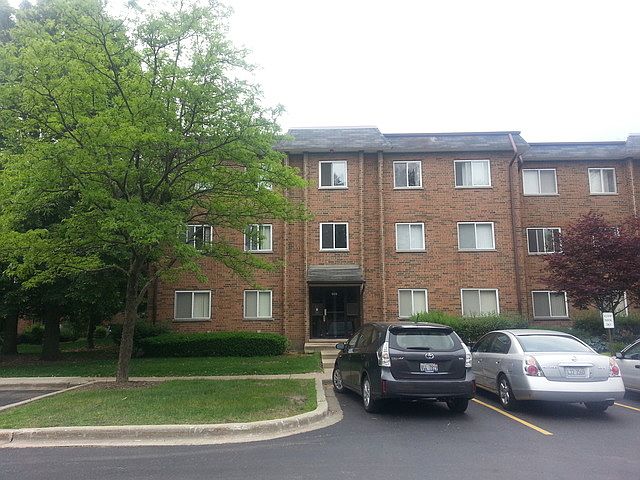 1st image of 929 Buccaneer Dr APT 2