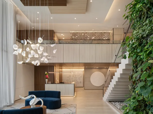 Alula at Bridge District