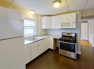 48 Chubbuck St APT 1R, Quincy, MA 02169